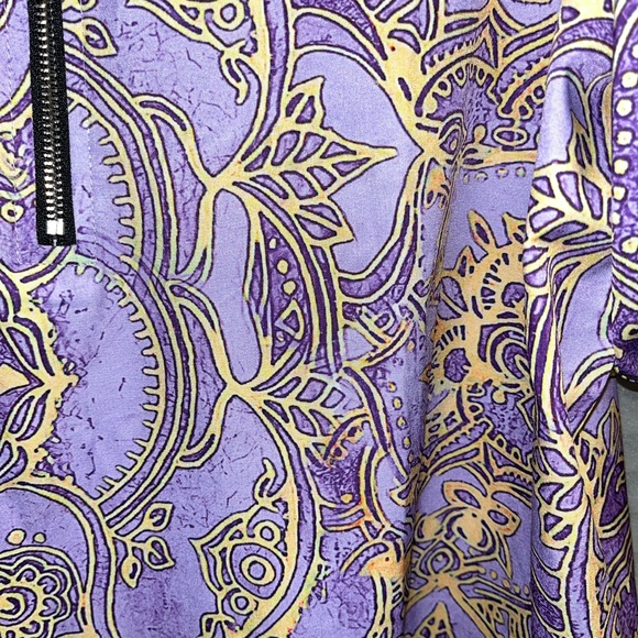 SHEILAY Woman’s Top with Zipper in front. Sz XL. - Picture 2 of 4